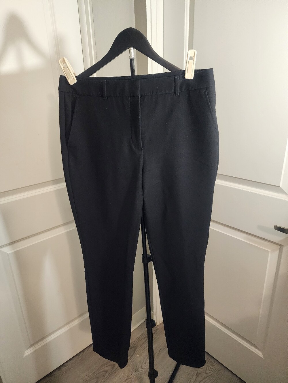 WHBM Comfort Stretch Slim Ankle Pants 10 Long